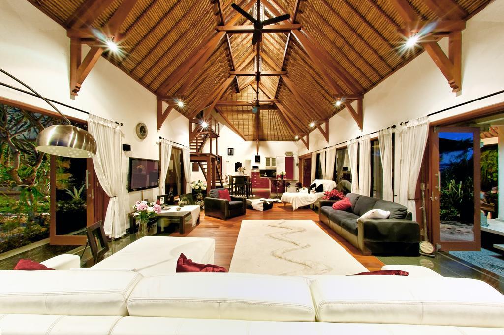 Villa Asih Ketewel Rum bild